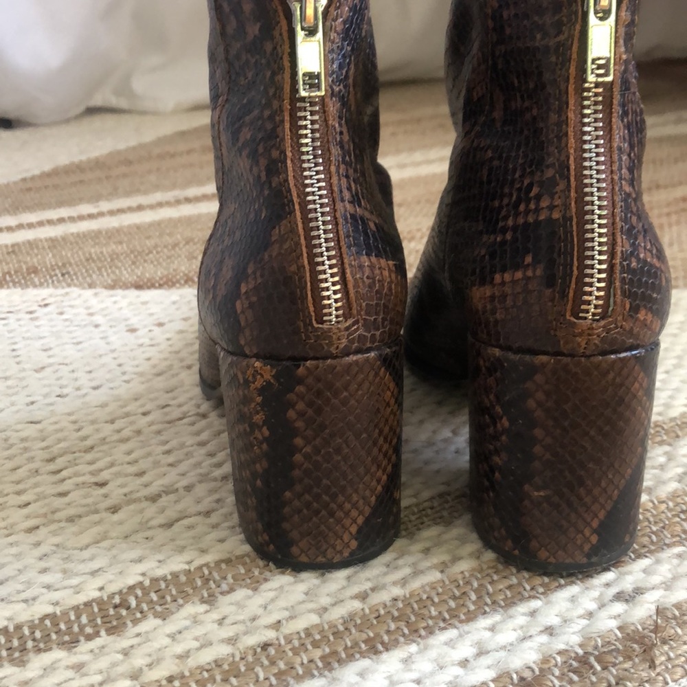 madden girl snake boots